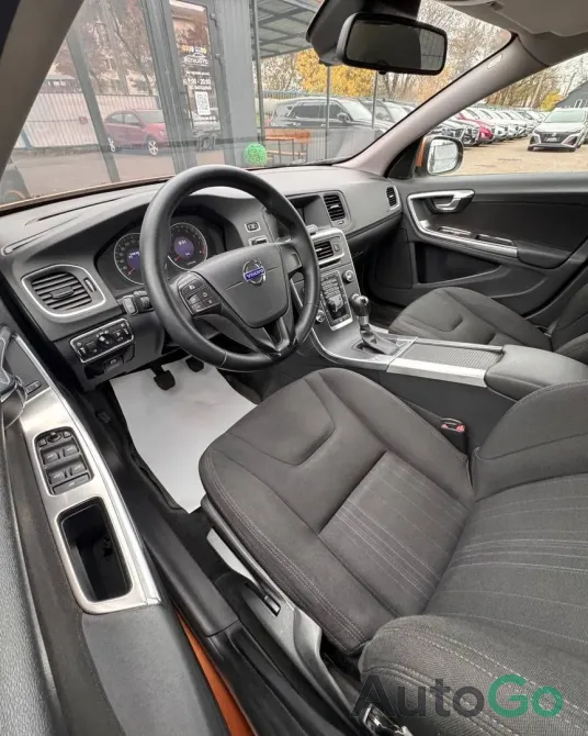 Продажа Volvo S60 (II), 2012 г., Орша Орша - изображение 9
