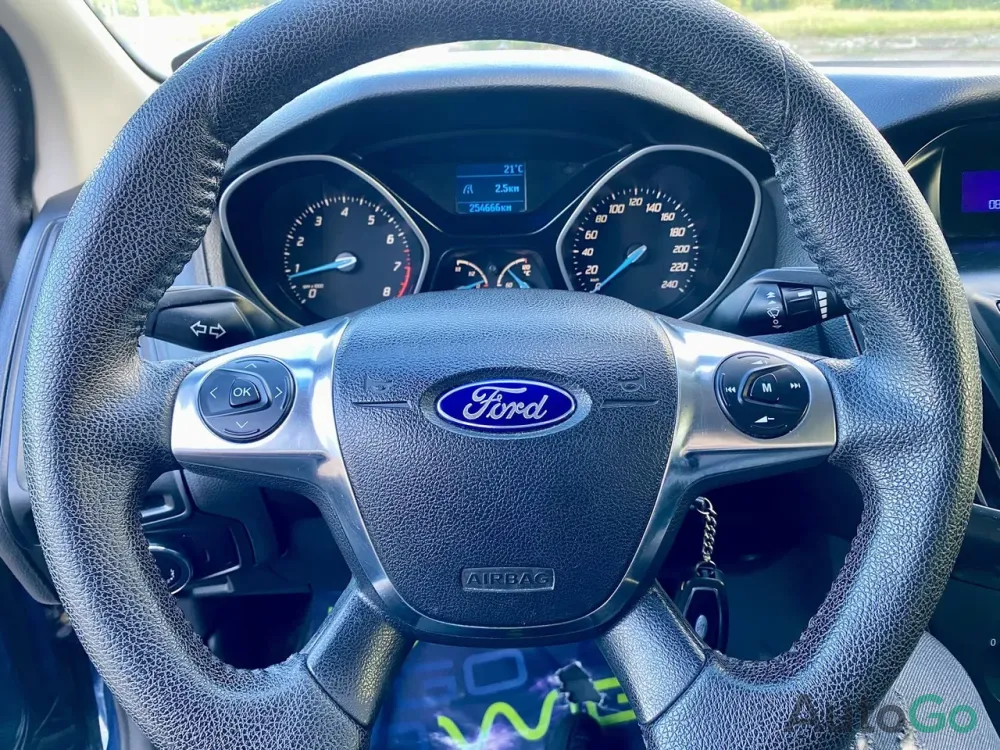 Продажа Ford Focus (III), 2013 г., Минск Минск - изображение 10