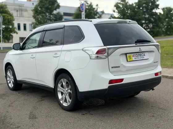 Продажа Mitsubishi Outlander III, 2013г., Минск Минск