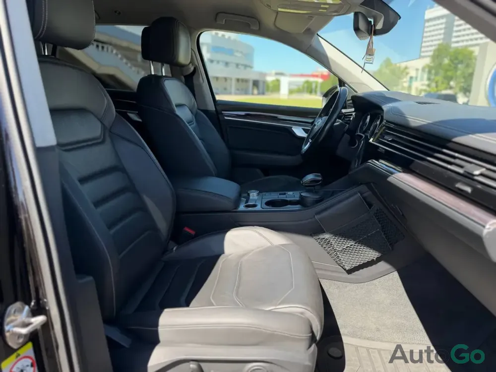 Продажа Volkswagen Touareg III, 2019г., Минск Минск - изображение 11