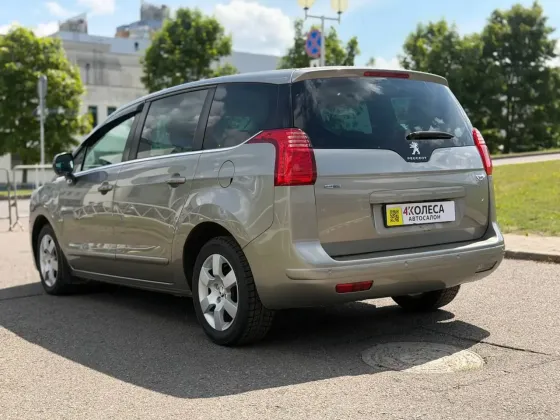 Продажа Peugeot 5008 I Рестайлинг, 2015г., Минск Минск