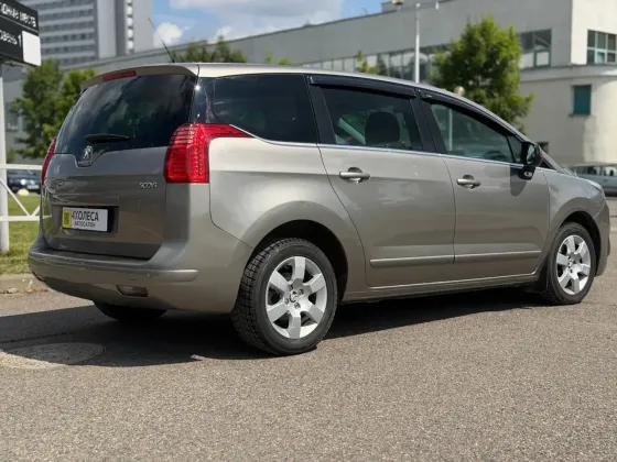 Продажа Peugeot 5008 I Рестайлинг, 2015г., Минск Минск