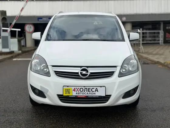 Продажа Opel Zafira B Рестайлинг, 2014г., Минск Минск