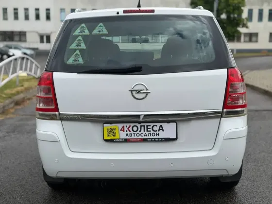 Продажа Opel Zafira B Рестайлинг, 2014г., Минск Минск