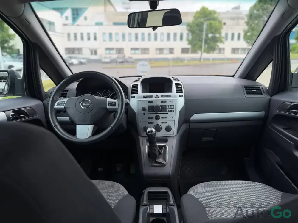 Продажа Opel Zafira B Рестайлинг, 2014г., Минск Минск - изображение 9