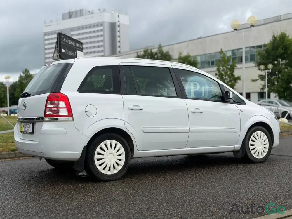 Продажа Opel Zafira B Рестайлинг, 2014г., Минск Минск - изображение 4