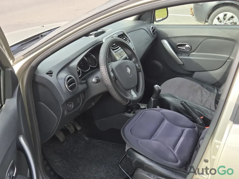 Продажа Renault Logan II, 2018г., Смолевичи Смолевичи - изображение 9