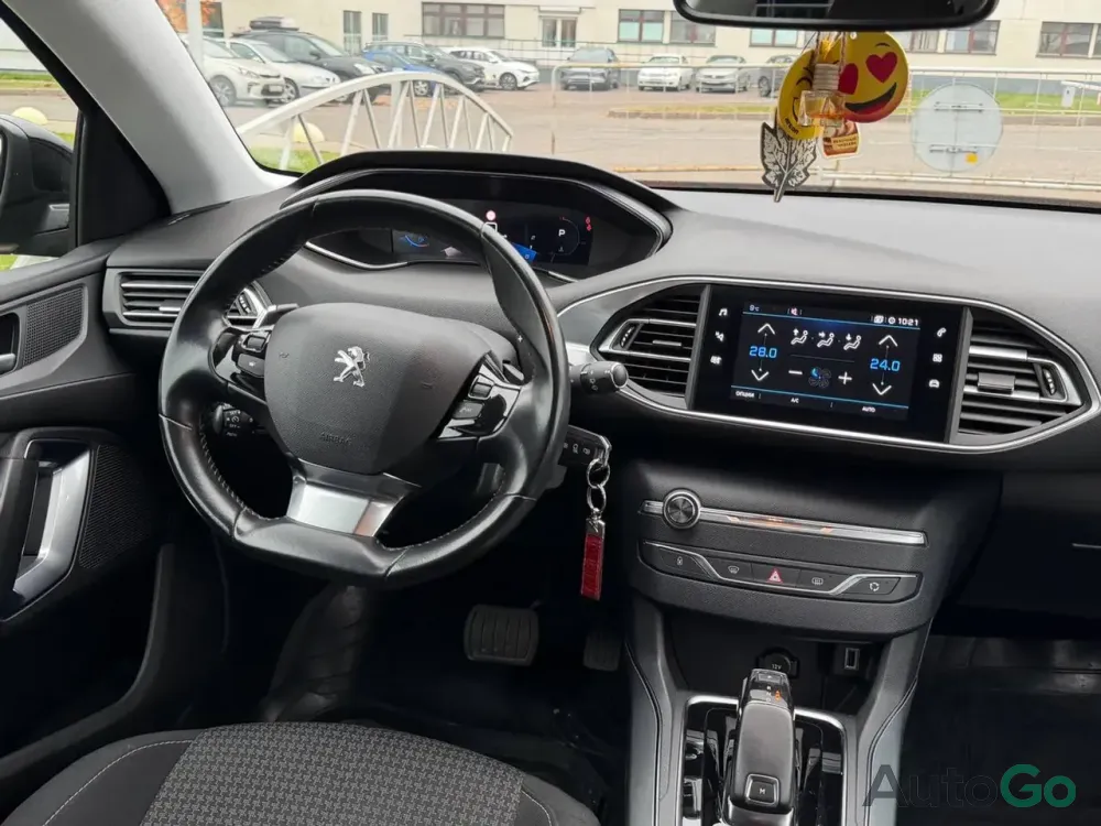 Продажа Peugeot 308 II Рестайлинг, 2020г., Минск Минск - изображение 9