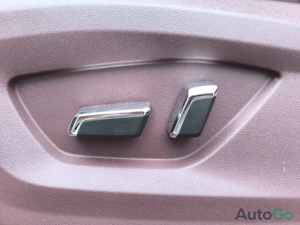  Bestune T90 (I)