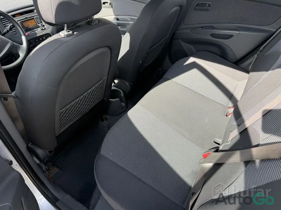 Продажа Kia Rio II, 2008 г., Барановичи Барановичи - изображение 8