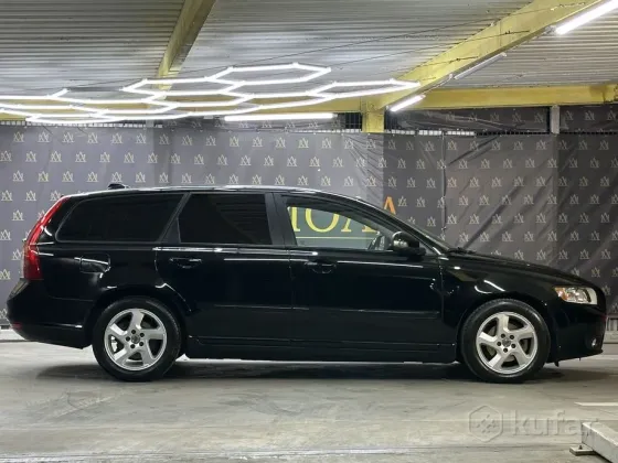 Продажа Volvo V50 I Рестайлинг, 2011 г., Брест Брест