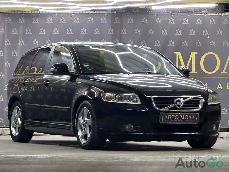 Продажа Volvo V50 I Рестайлинг, 2011 г., Брест Брест - изображение 4