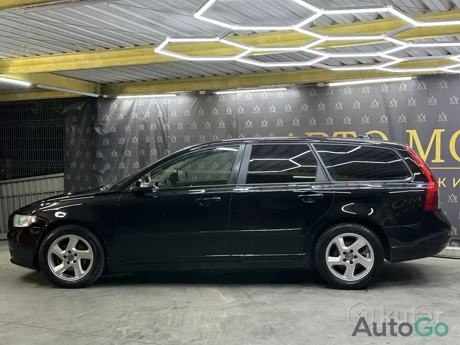 Продажа Volvo V50 I Рестайлинг, 2011 г., Брест Брест - изображение 5