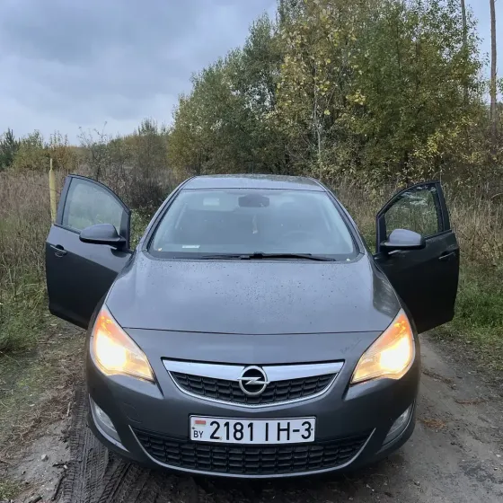 Продажа Opel Astra J, 2010г., Речица Речица