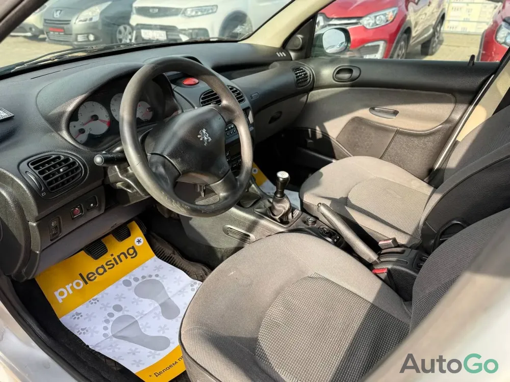 Продажа Peugeot 206 (I) Рестайлинг, 2007 г., Минск Минск - изображение 10