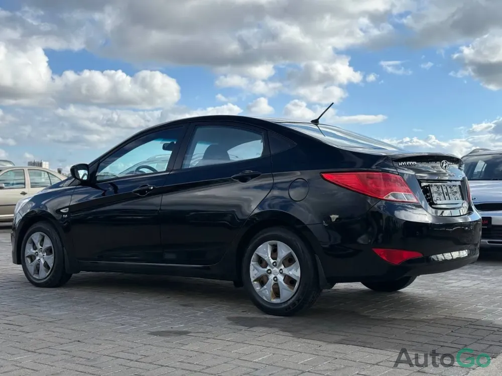 Продажа Hyundai Solaris I Рестайлинг, 2014 г., Минск Минск - изображение 6