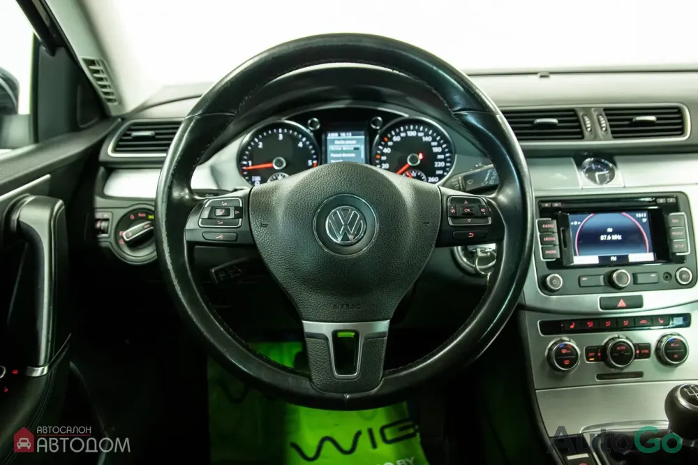  Passat (B7)