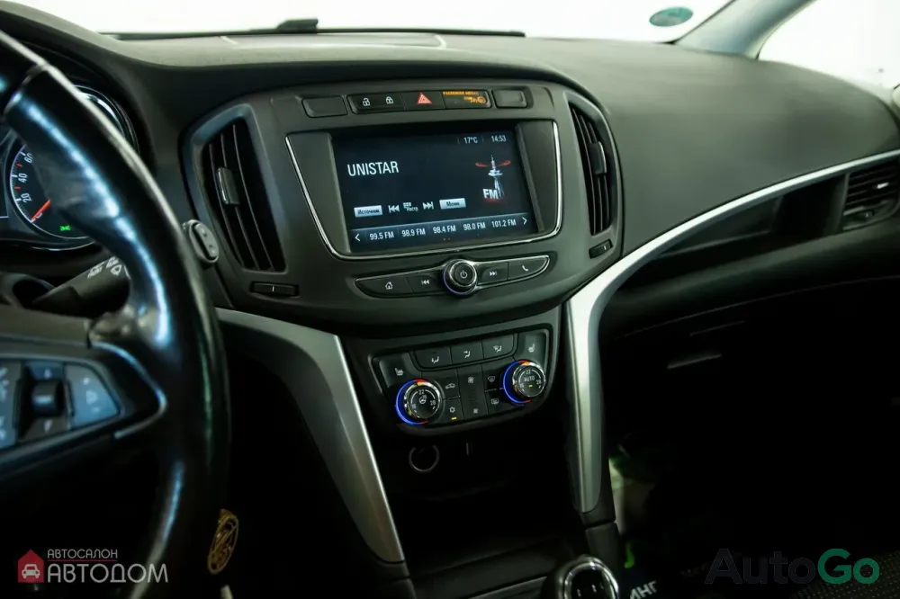  Zafira Tourer C Рестайлинг