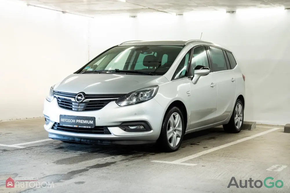  Zafira Tourer C Рестайлинг