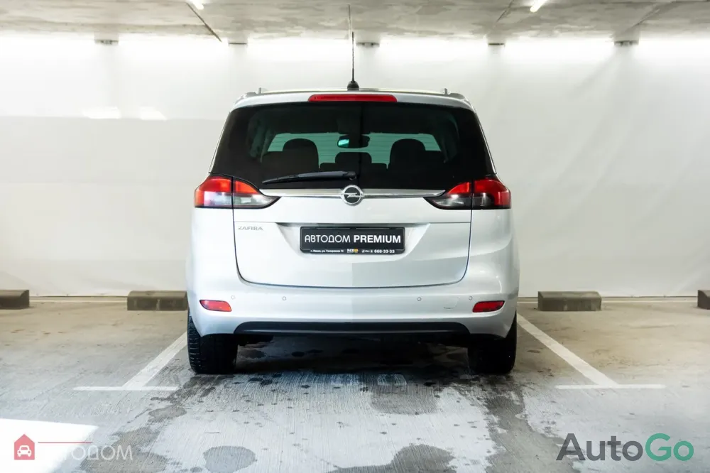  Zafira Tourer C Рестайлинг