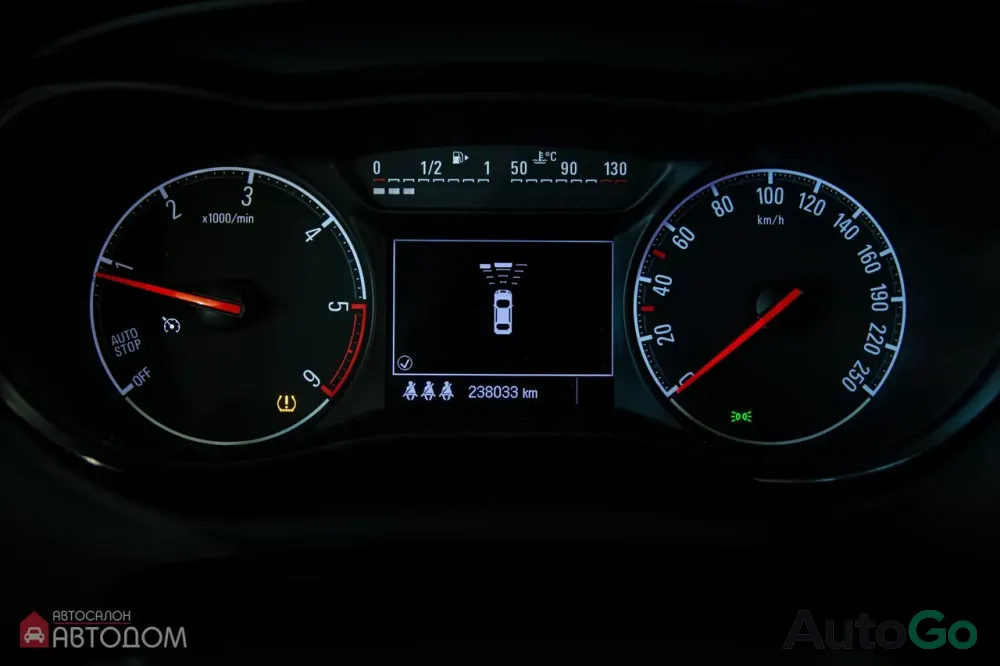  Zafira Tourer C Рестайлинг