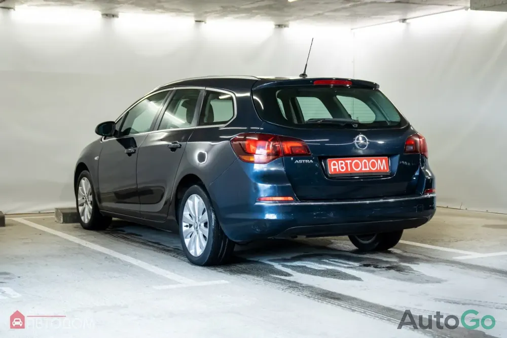  Astra J