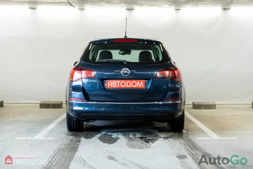  Astra J