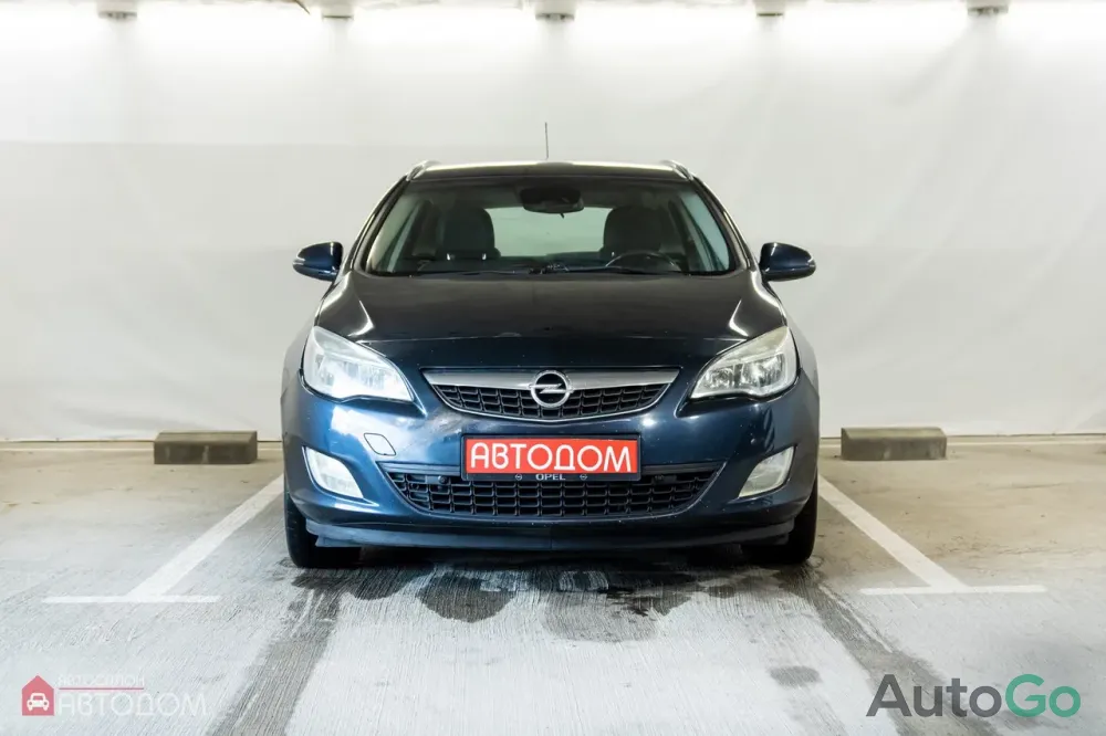  Astra J