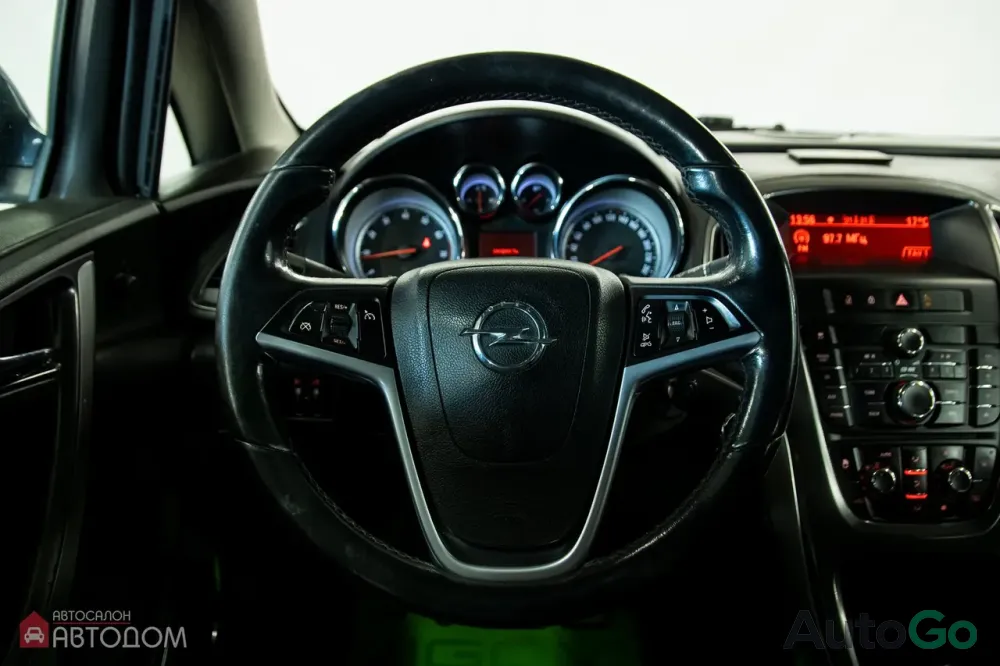  Astra J