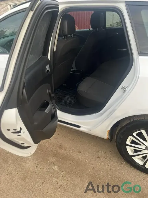  Astra J