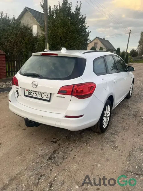  Astra J