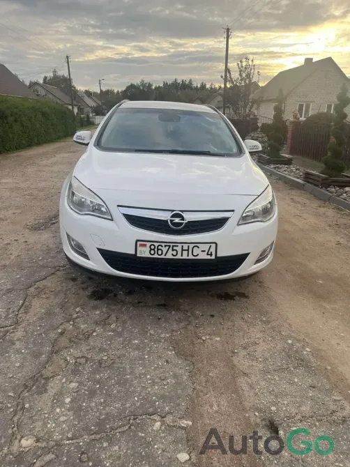  Astra J