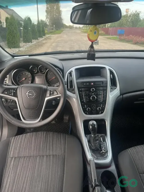  Astra J