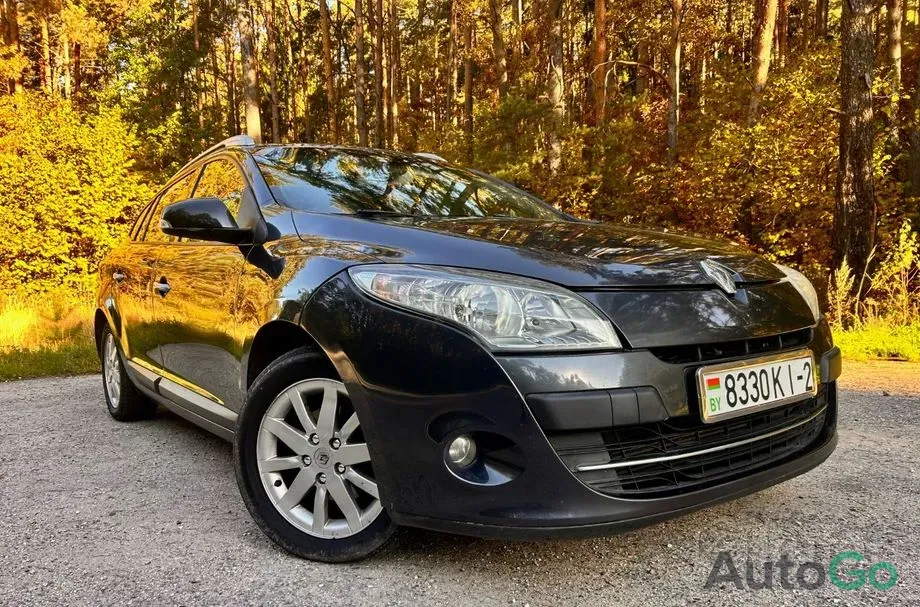 Продажа Renault Megane III, 2010 г., Глубокое Глубокое - изображение 3