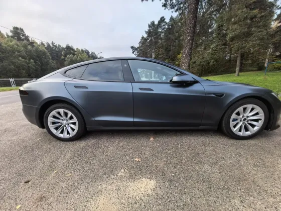 Продажа Tesla Model S (I) Рестайлинг, 2017 г., Минск Минск
