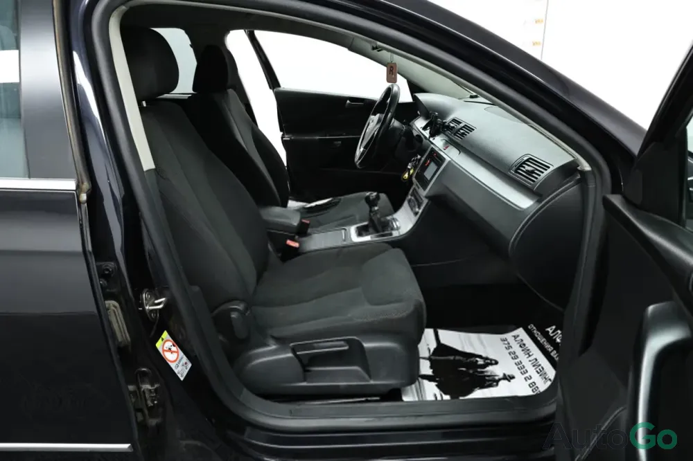  Passat (B6)