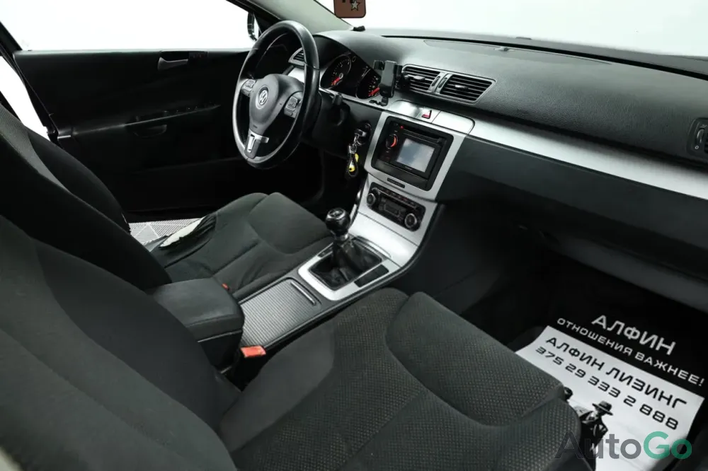  Passat (B6)