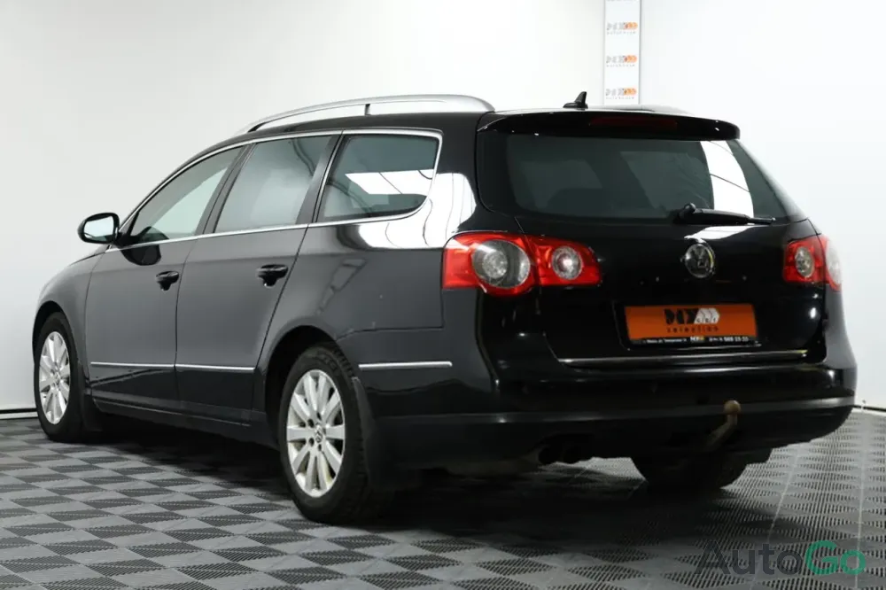  Passat (B6)