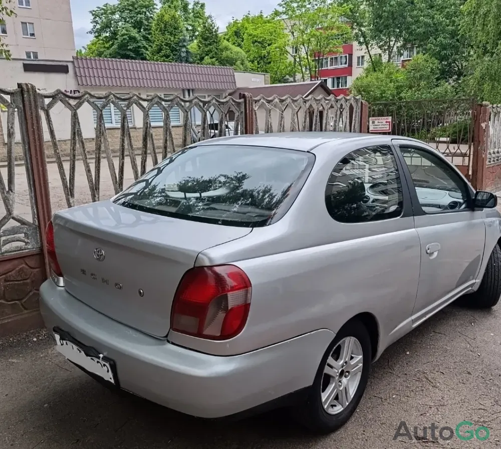 Продажа Toyota Echo I, 2002 г., Минск Минск - изображение 2