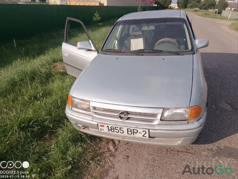 Продажа Opel Astra F, 1992 г., Орша Орша - изображение 2