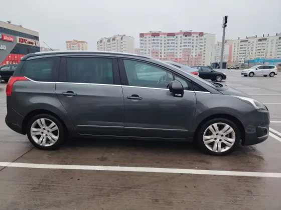 Продажа Peugeot 5008 I Рестайлинг, 2014г., Речица Речица