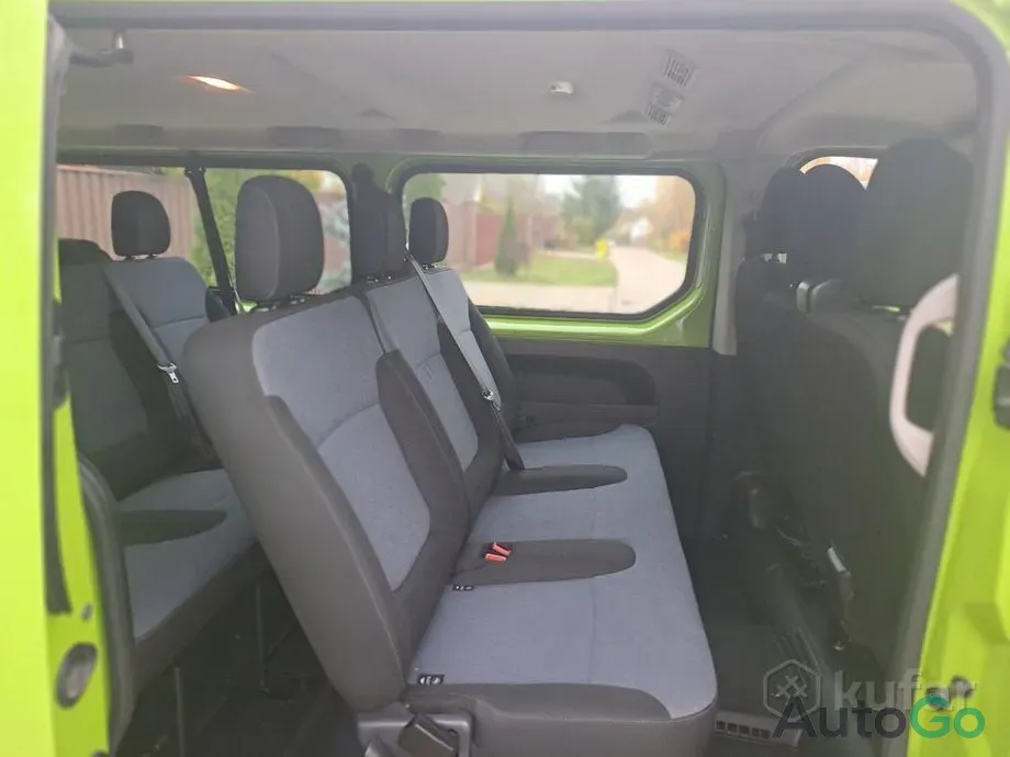  Vivaro B
