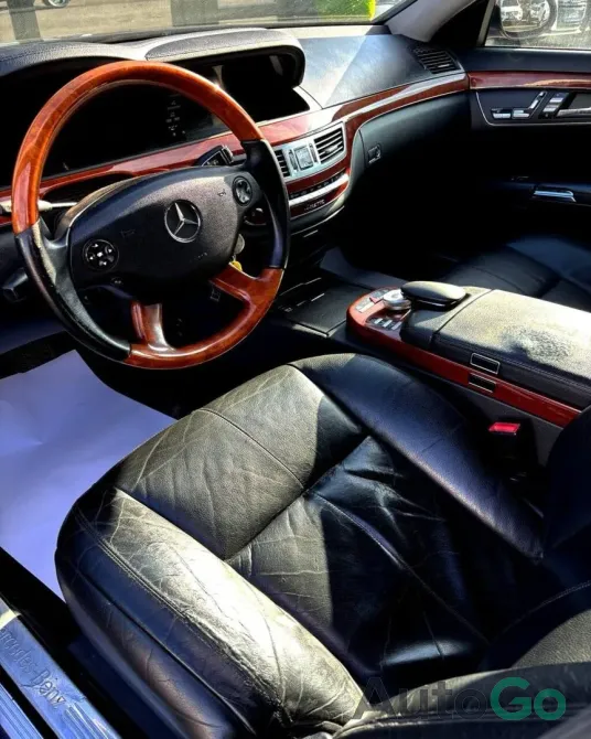  S-Класс (W221)