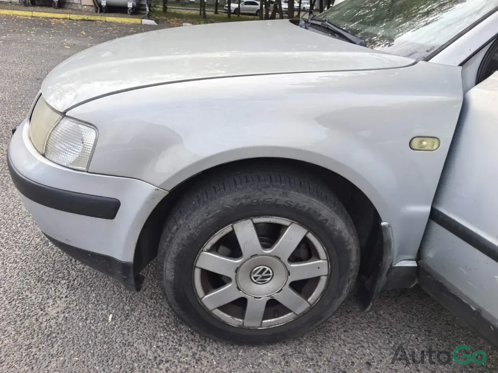  Passat (B5)