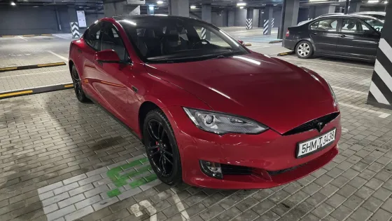 Продажа Tesla Model S (I), 2015 г., Смолевичи Смолевичи
