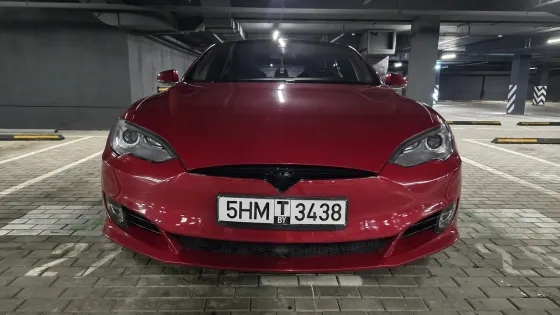 Продажа Tesla Model S (I), 2015 г., Смолевичи Смолевичи