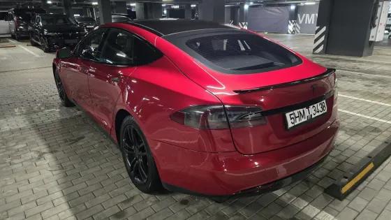 Продажа Tesla Model S (I), 2015 г., Смолевичи Смолевичи