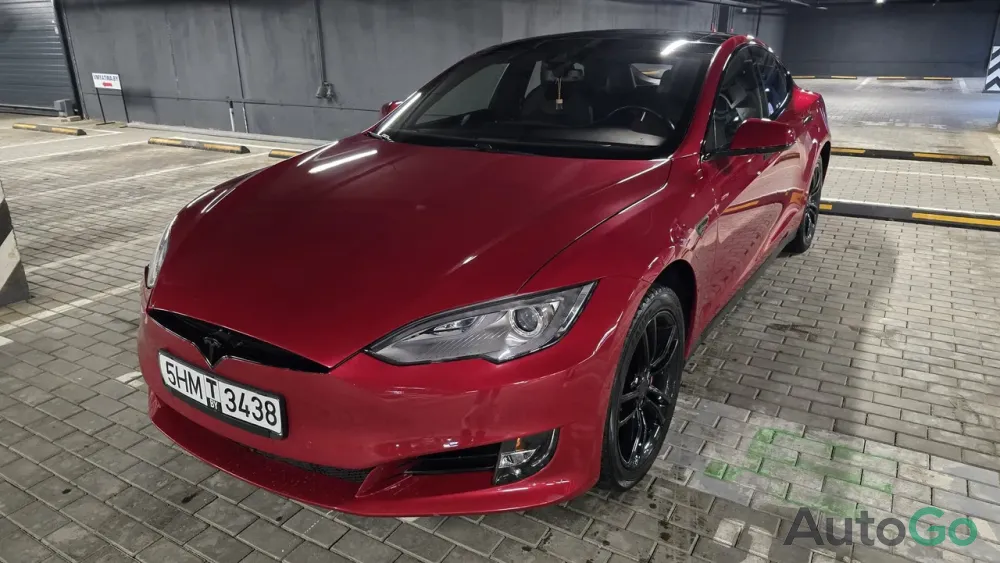 Продажа Tesla Model S (I), 2015 г., Смолевичи Смолевичи - изображение 1