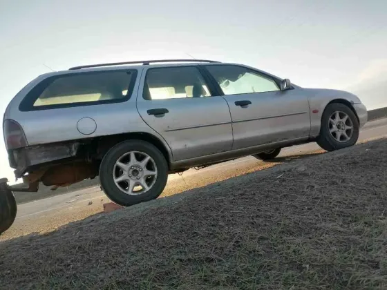 Продажа Ford Mondeo (II), 1999 г., Слуцк Слуцк