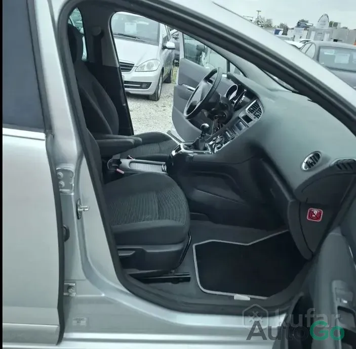 Продажа Peugeot 5008 I Рестайлинг, 2014 г., Витебск Витебск - изображение 10